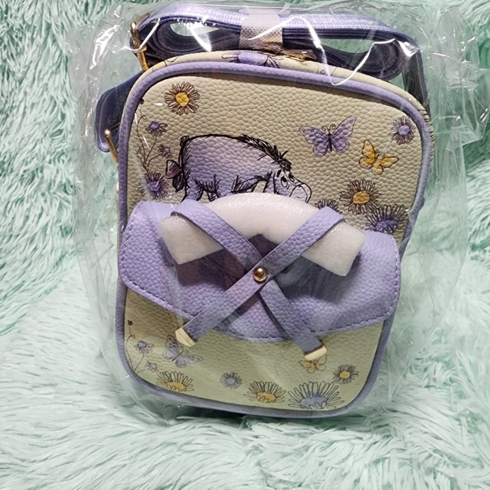 Winnie the Pooh crossbody bag.